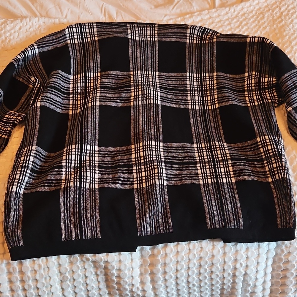 Sioni Monochrome Knit Cardigan - Picture 4 of 4